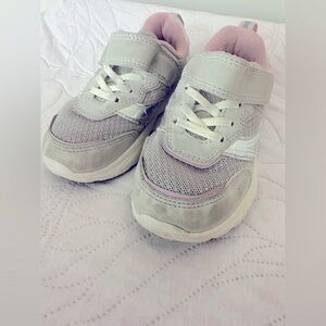 Zara girls sneakers in size 27. Worn a few times. Silver, gray, and pink.